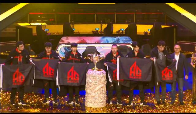 LOL官推介绍PSG：曾和BLG大战五把，这次能否杀伤夺冠大热？